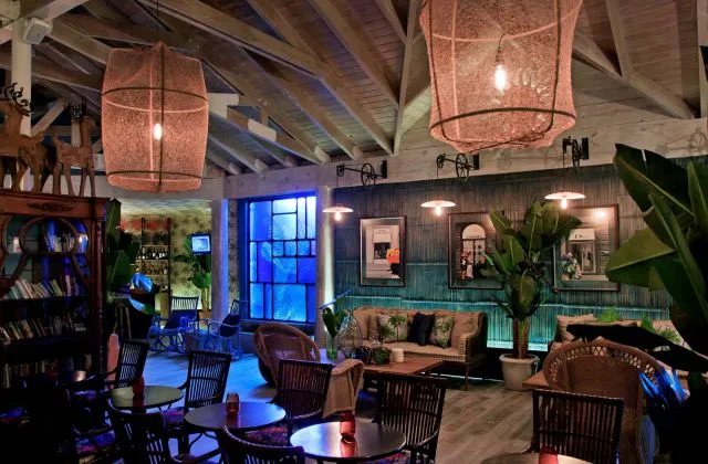 Gran Ventana Beach Resort bar lounge
